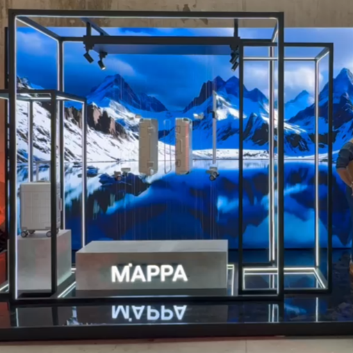 MAPPA STAND FASHION WEEK 2025 Agencia especializada en Inteligencia Artificial